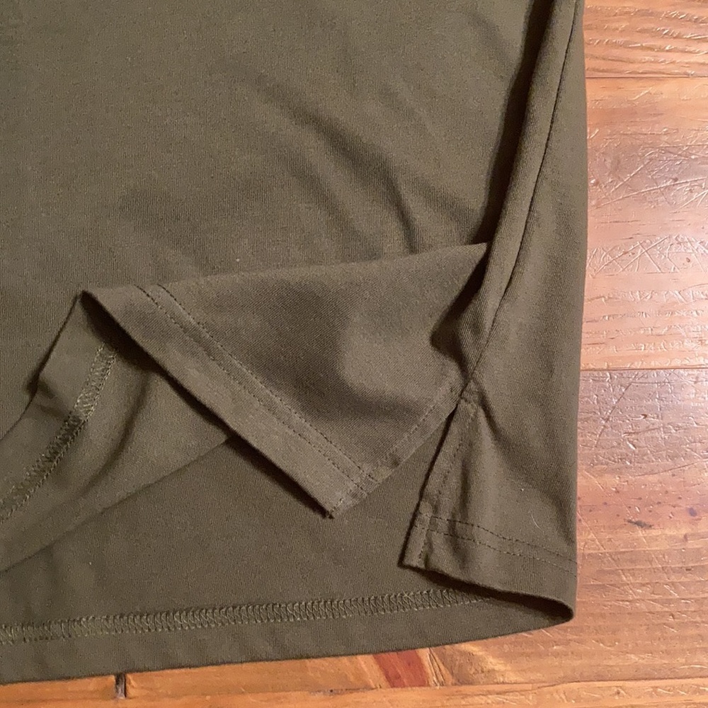 Ladies Top - Picture 6 of 7